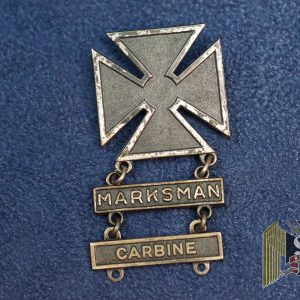 US WW2 era Marksman badge with Carbine Qualification