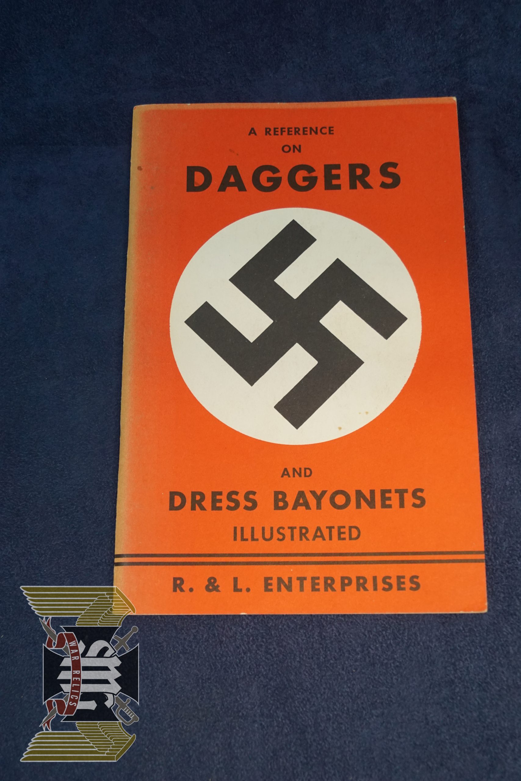 SMGN-0806 Daggers and Dress Bayonets Illustraded by R&L Enterprises. 1959