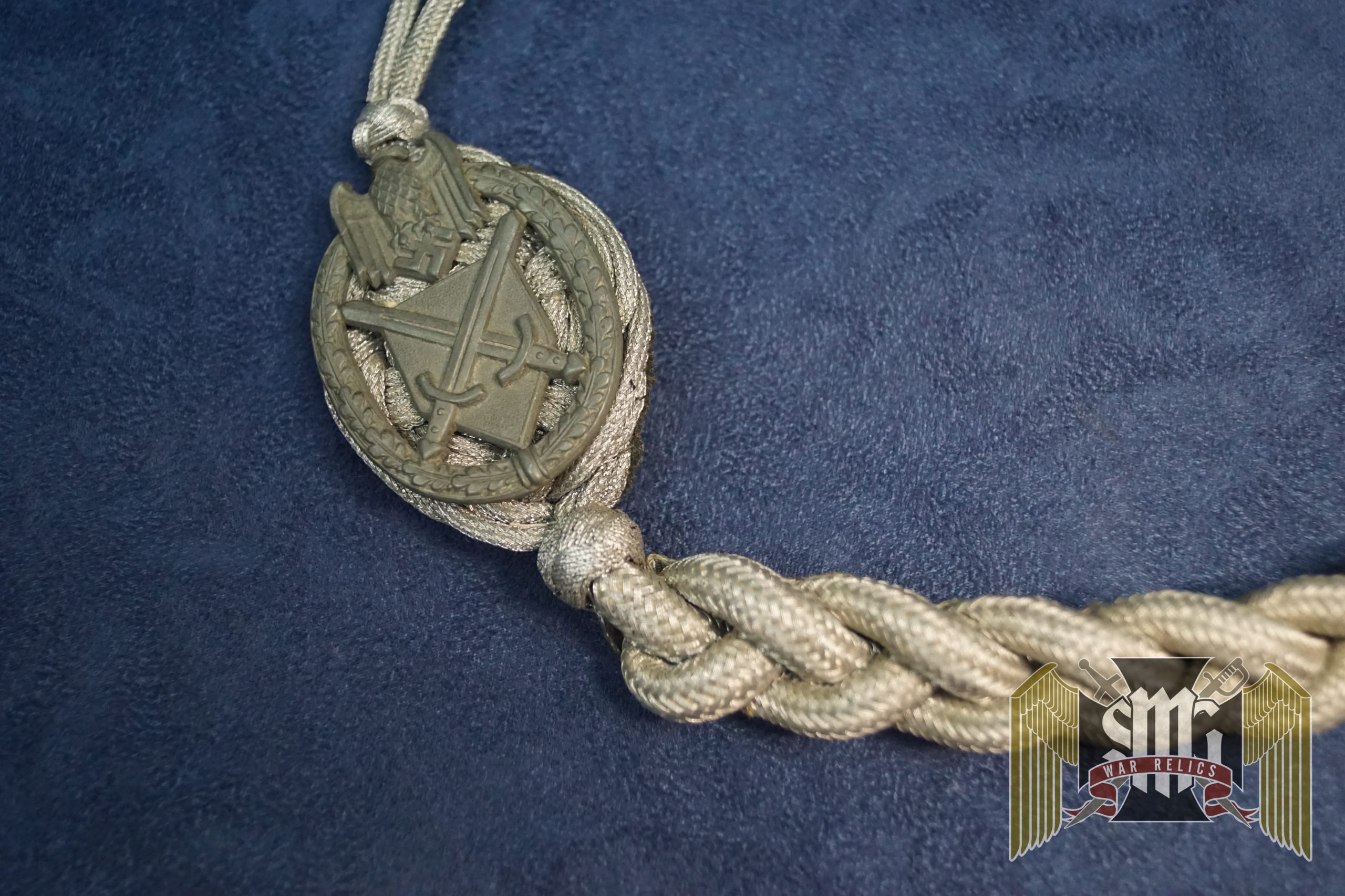 Second style Shooting Lanyard grade two (single acorn)