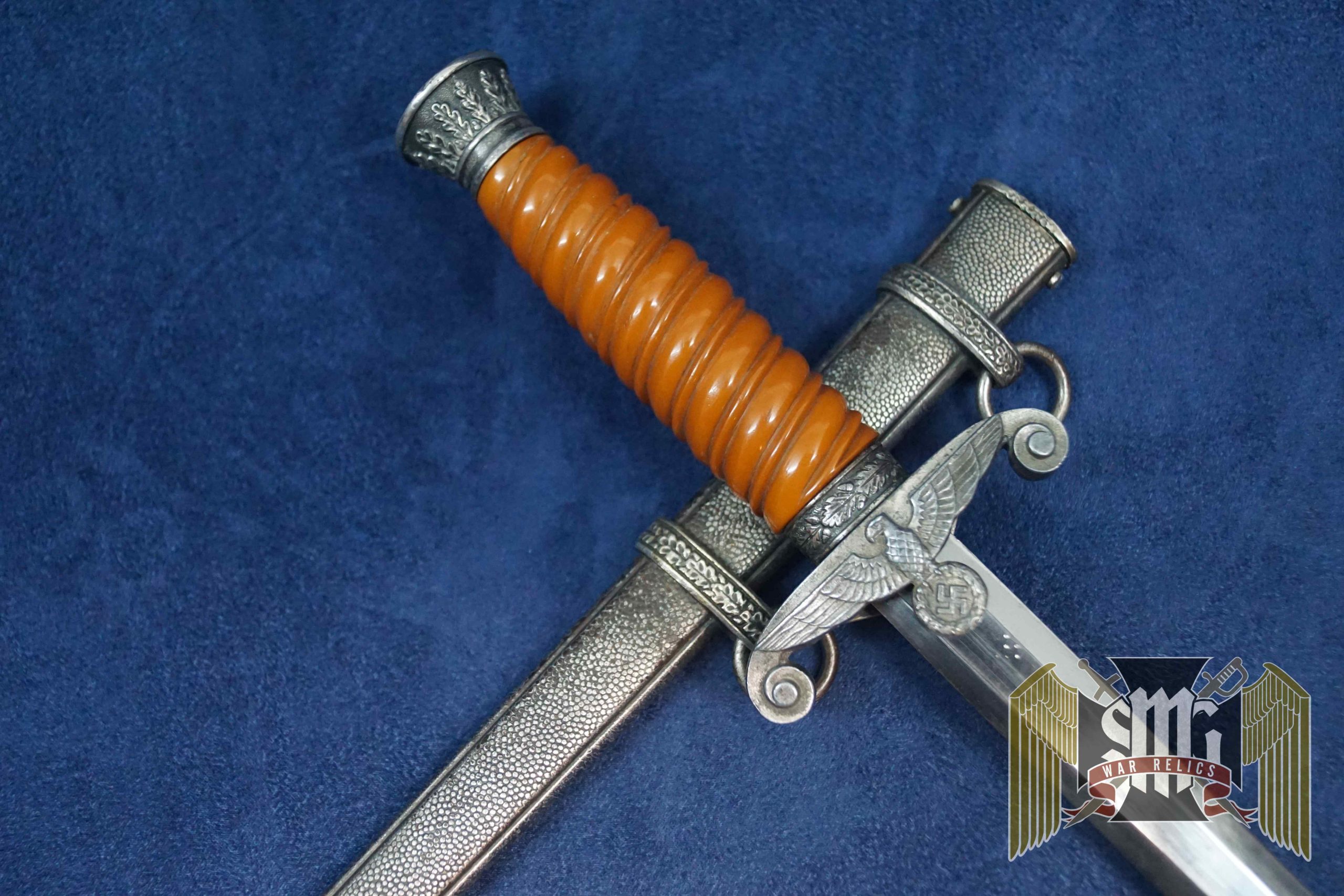 Army dagger by Alcoso