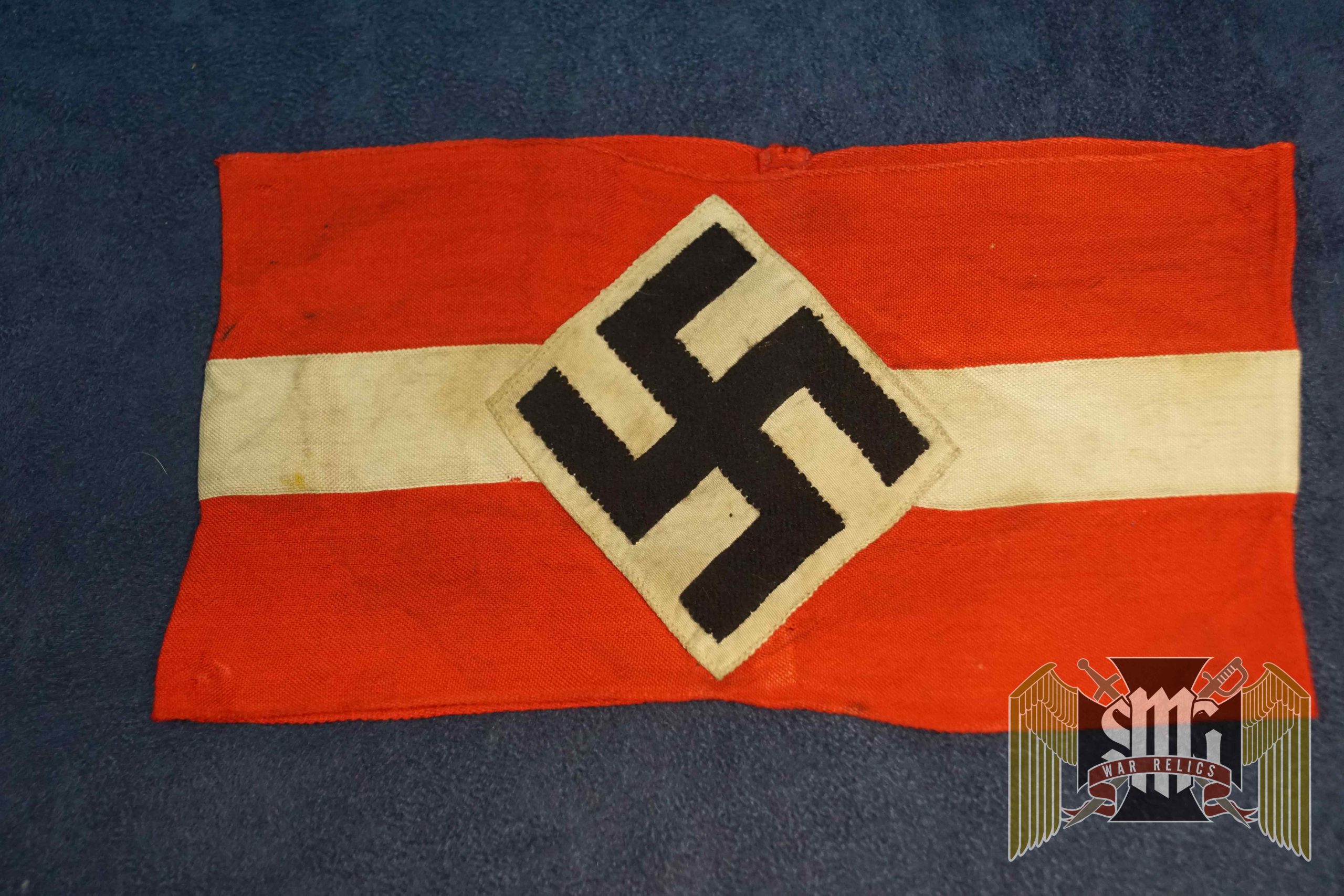 Hitler Youth armband in bevo w/snaps