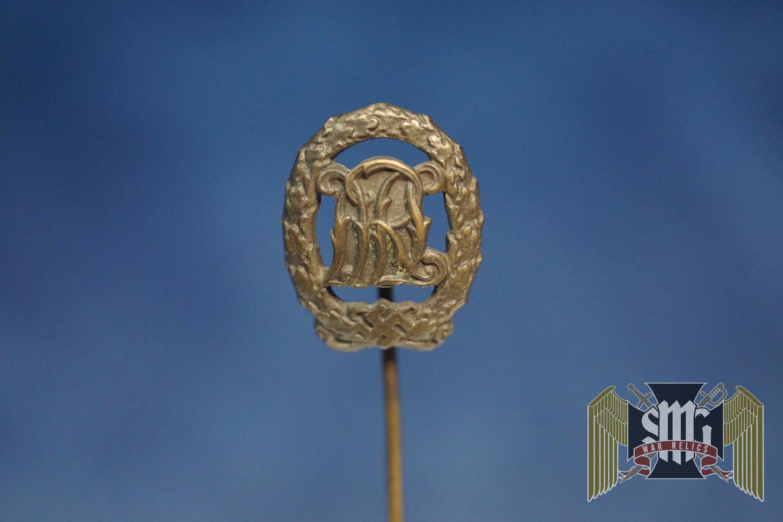 DRL Stick pin in bronze