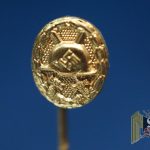LDO marked Wound badge stick pin in Gold