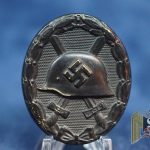 Black Wound Badge Tombak