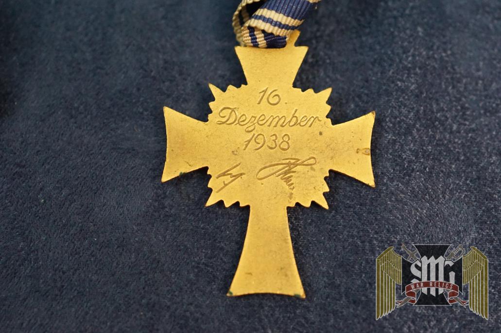 Mother's Cross in Bronze