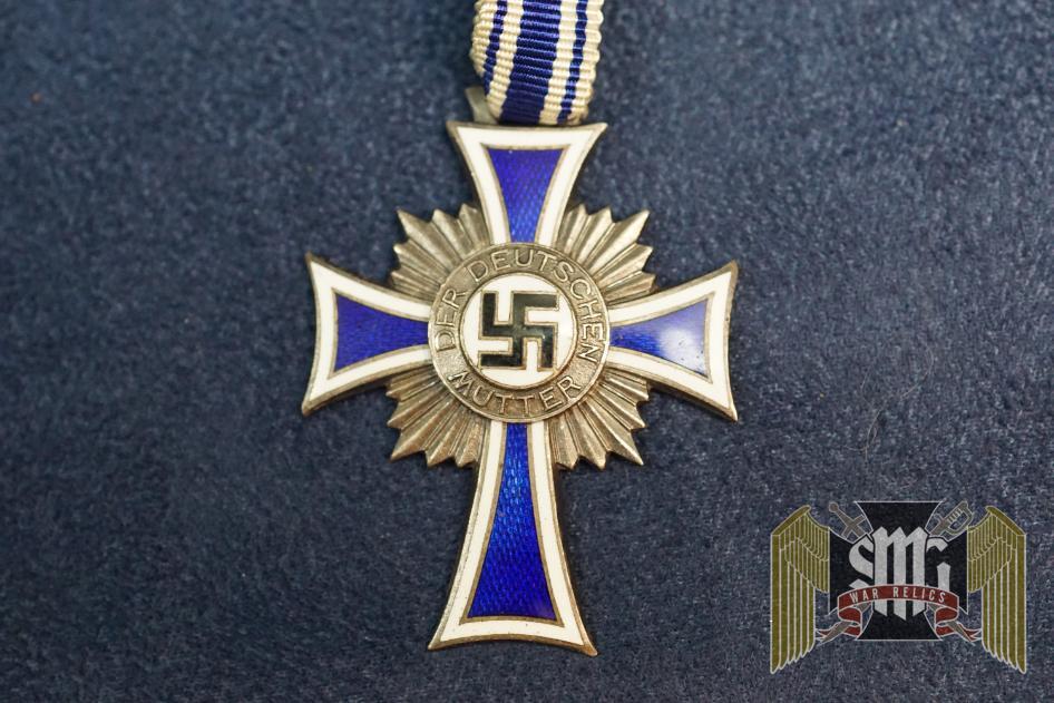 Mother's Cross in Silver