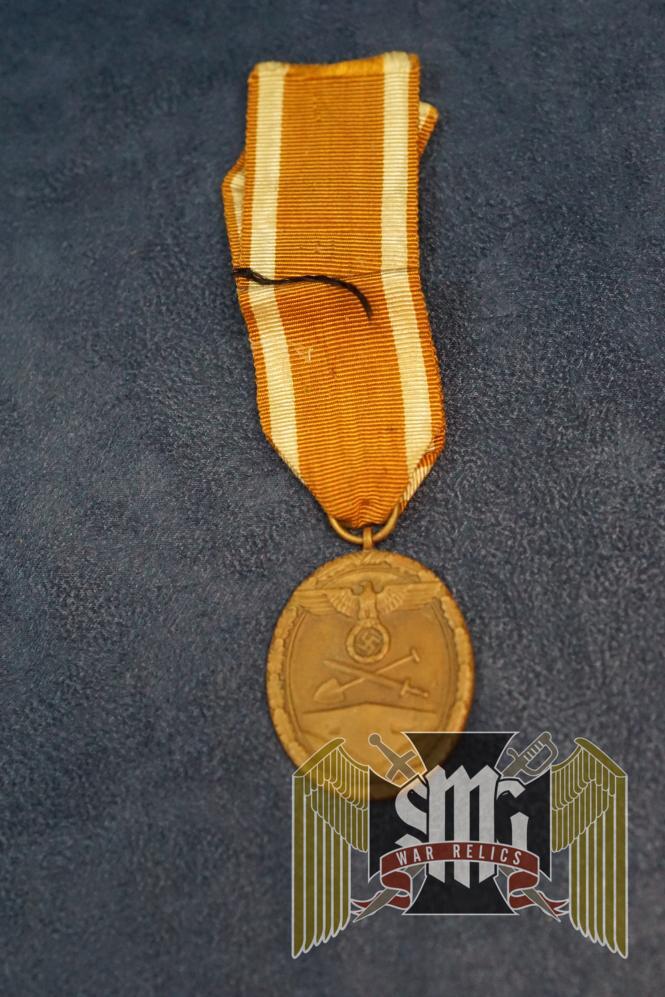 West Wall Medal early Tombak