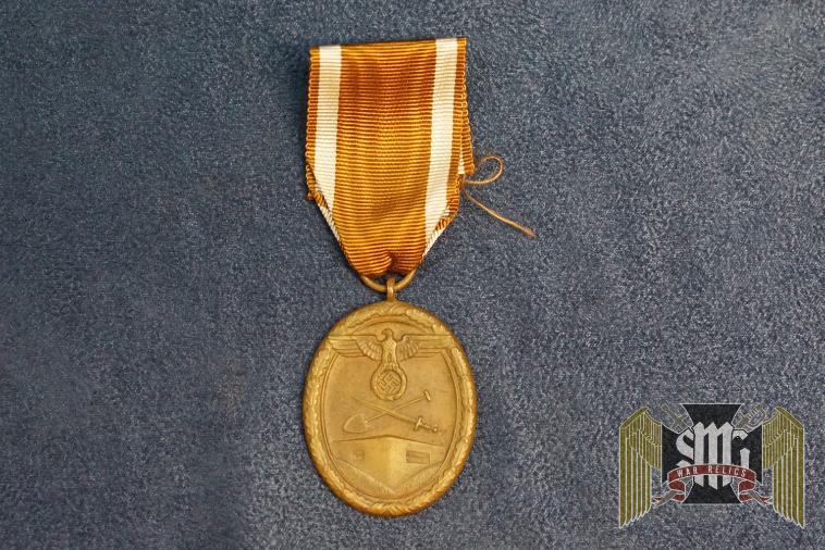 West Wall Medal early Tombak