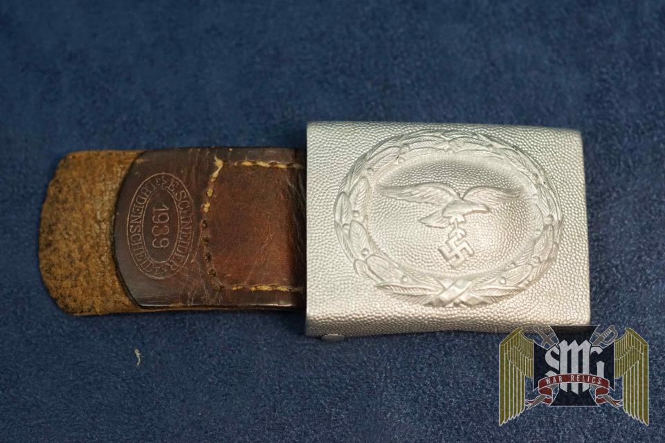 Luftwaffe buckle e. Schneider tabbed