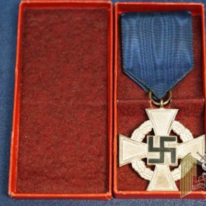 Cased Faithful Service Cross 25 year