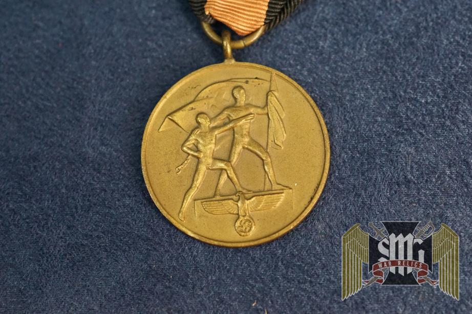 Entry into Sudentenland Medal
