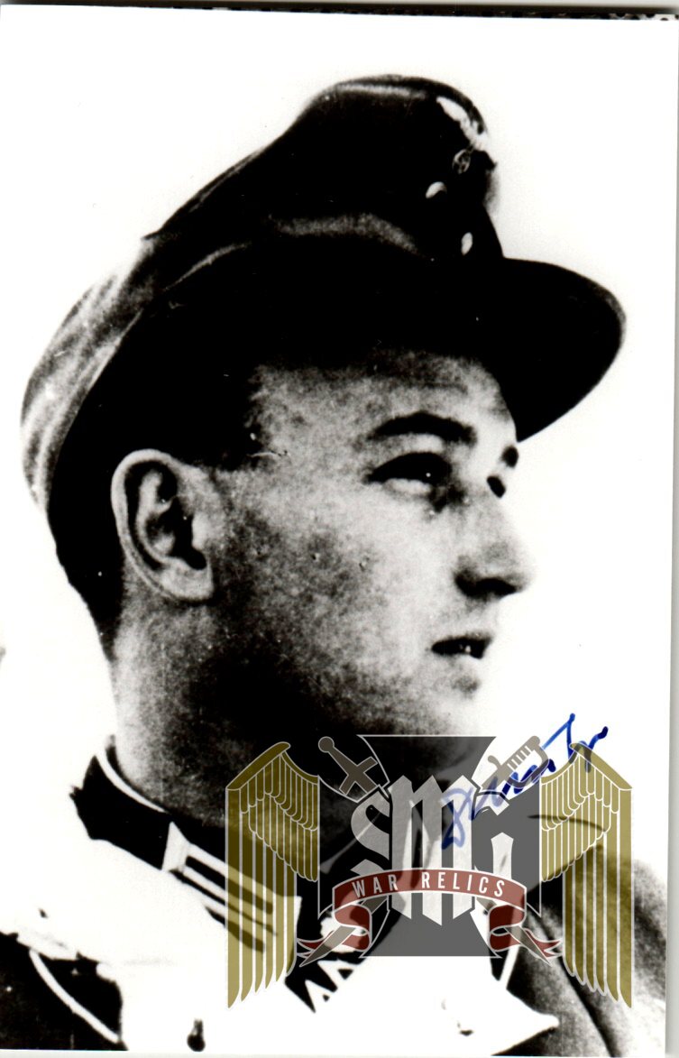 Josef georg Mulzer Knights w/ oak leaves cross Winner signature