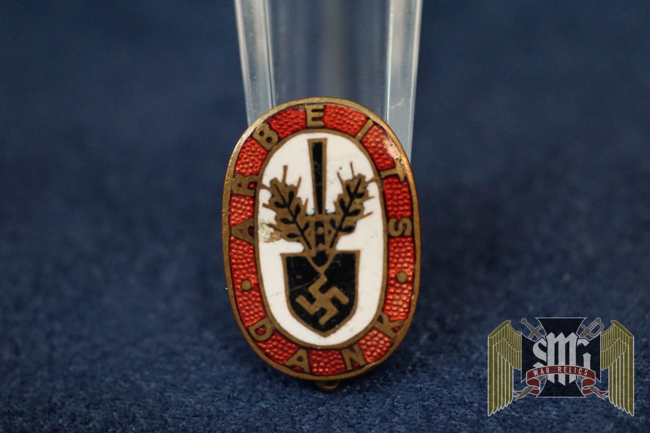 Arbeits Dank pin