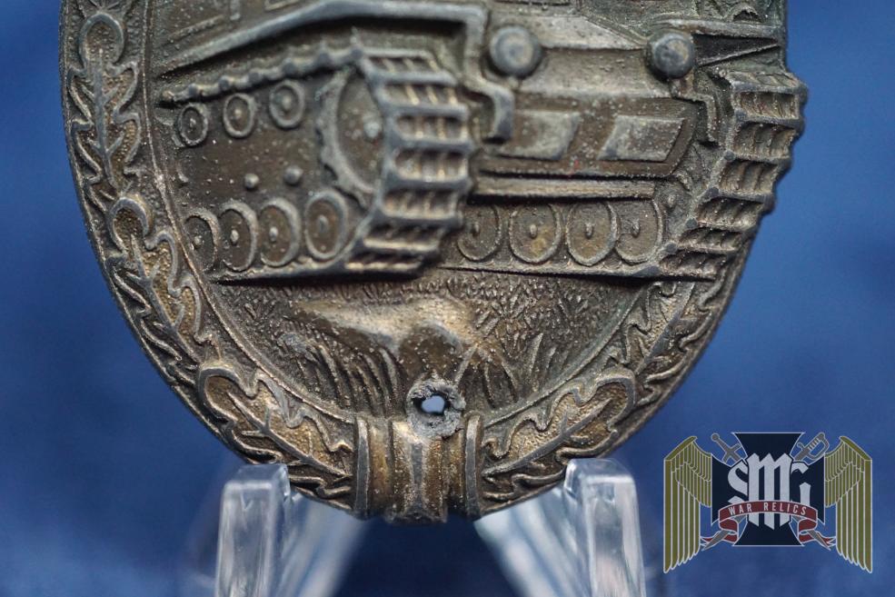Panzer Assault Badge Damaged
