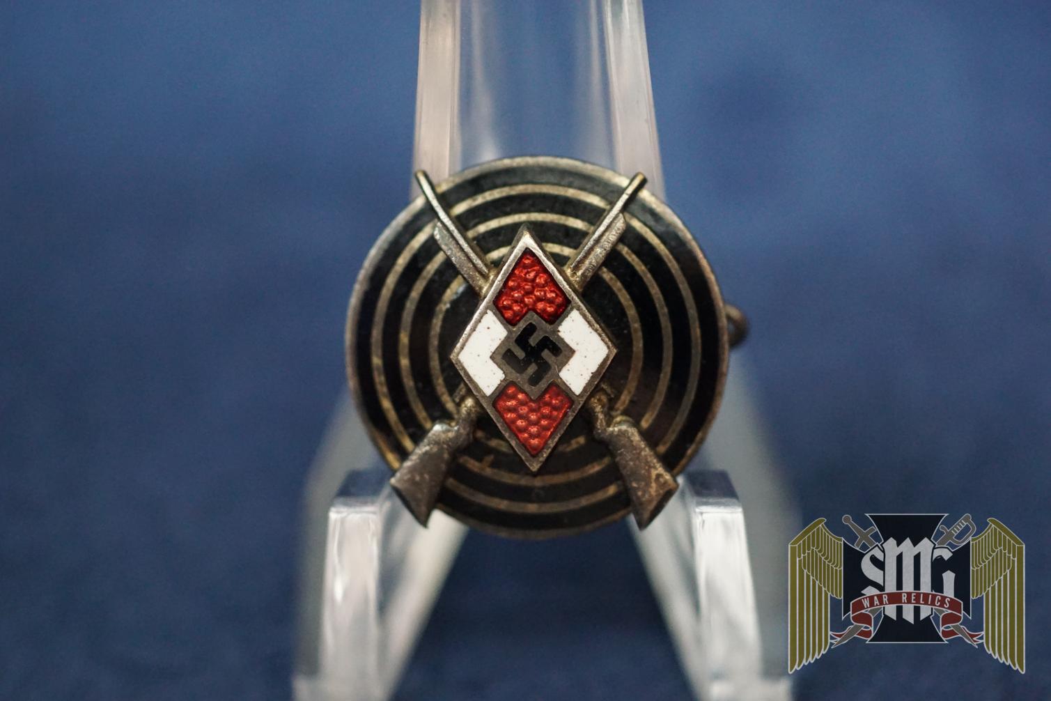 HJ Good Shot Badge by M1/148 Heinrich Ulbrichts Witwe