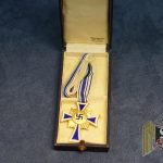 Cased Mother's Cross In Gold