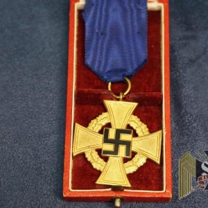 40 yr Faithfull service cross with Case by Deschler