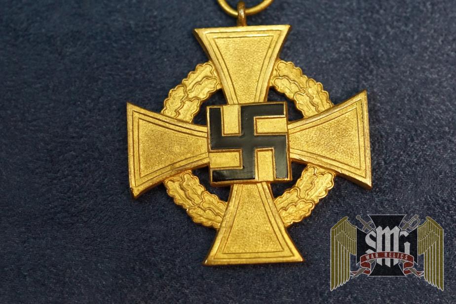 40 yr Faithfull service cross with Case by Deschler
