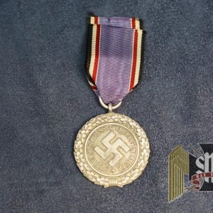 Luftschutz 2nd Class medal Zinc PKZ marked