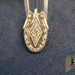 SMGN-1449 hitler youth 1939 meeting badge