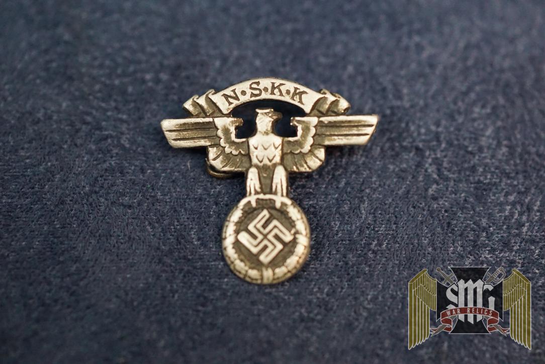 NSKK Member Pin M1/17 Assmann & Söhne