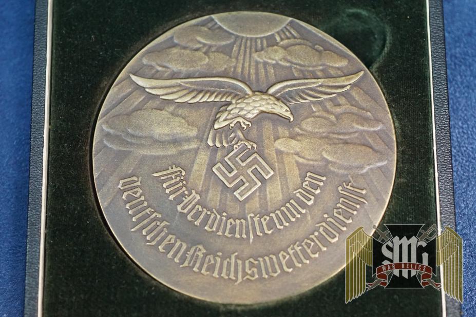 Gustav Hellmann Table medal Luftwaffe Award