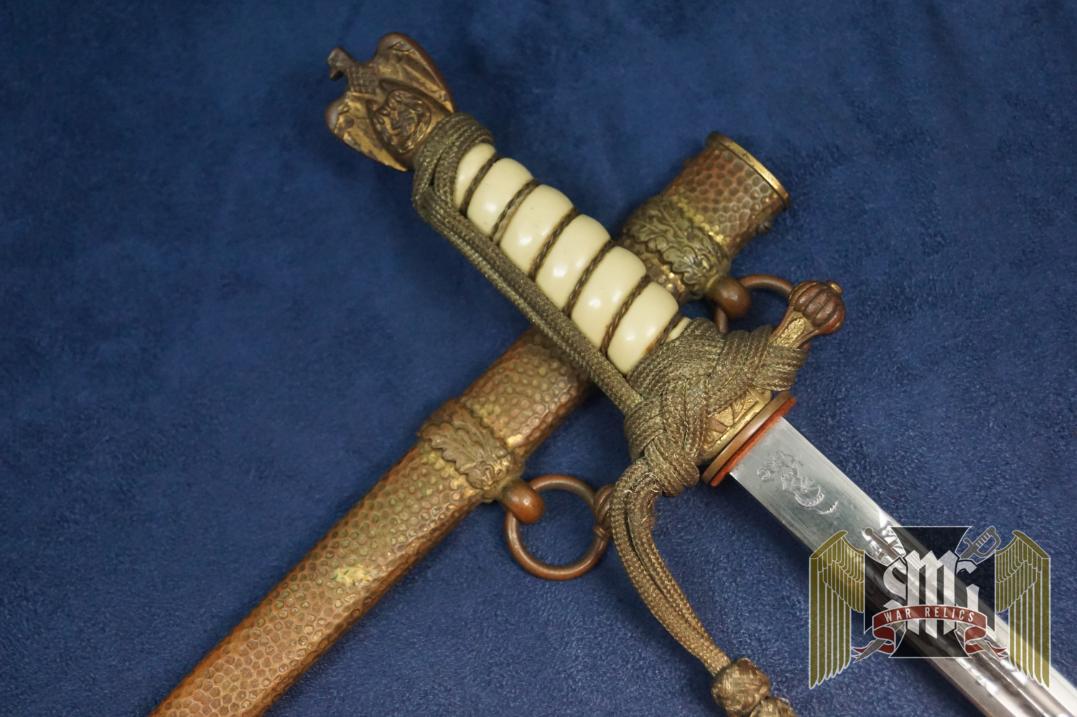 SMGN-1528 Naval Dagger With Hammered Scabbard by WKC