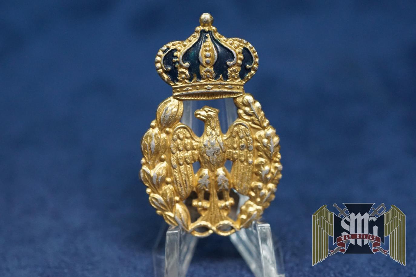 WW2 Italian Royal Air Force Italy Fascists Cap Badge