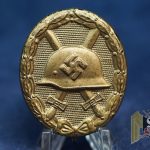 Gold wound Badge "81" (Overhoff & Cie.)