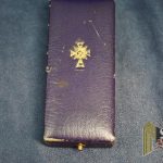Cased Mother's cross in Gold by Hauschild