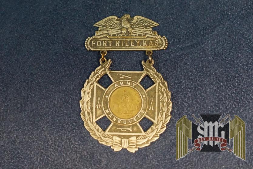 Fort Riley Kansas Army Maneuvers Medal