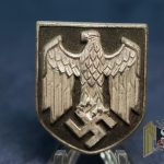 Pith Helmet shield eagle by R.K