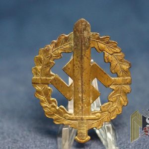 SA Sports badge in bronze