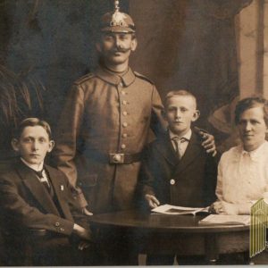 WW1 Postcard Pickelhaube Family portrait