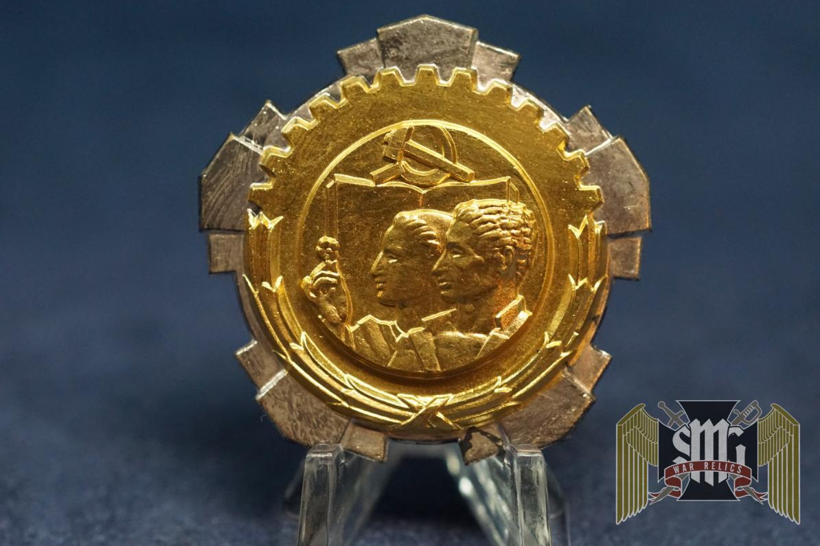 SMGN-1734 Yugoslavia Order of the golden Wreath for Labor From General Jovanovic