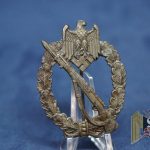 Infantry assault badge in bronze