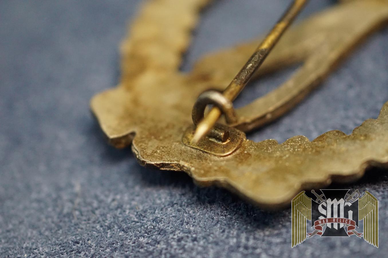 Infantry assault badge in bronze