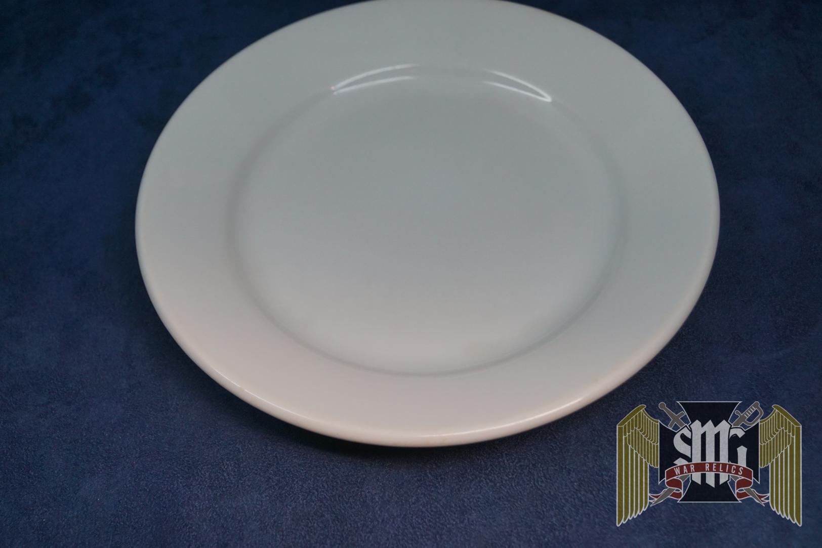 SMGN-1759 Heer 9in plate 1941