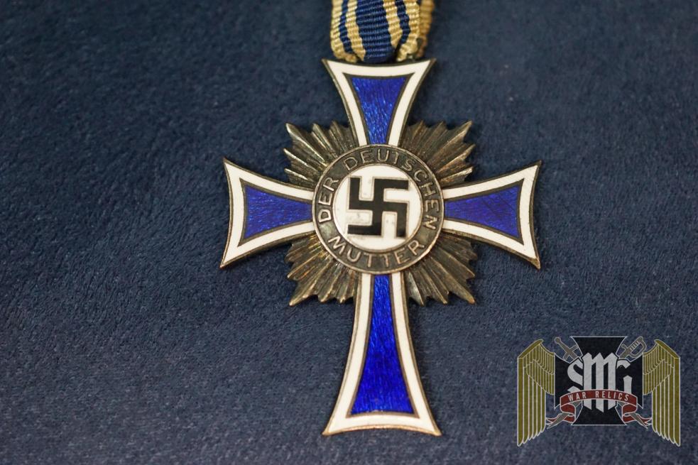 Mother's Cross in Silver