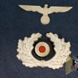 Heer visor display set
