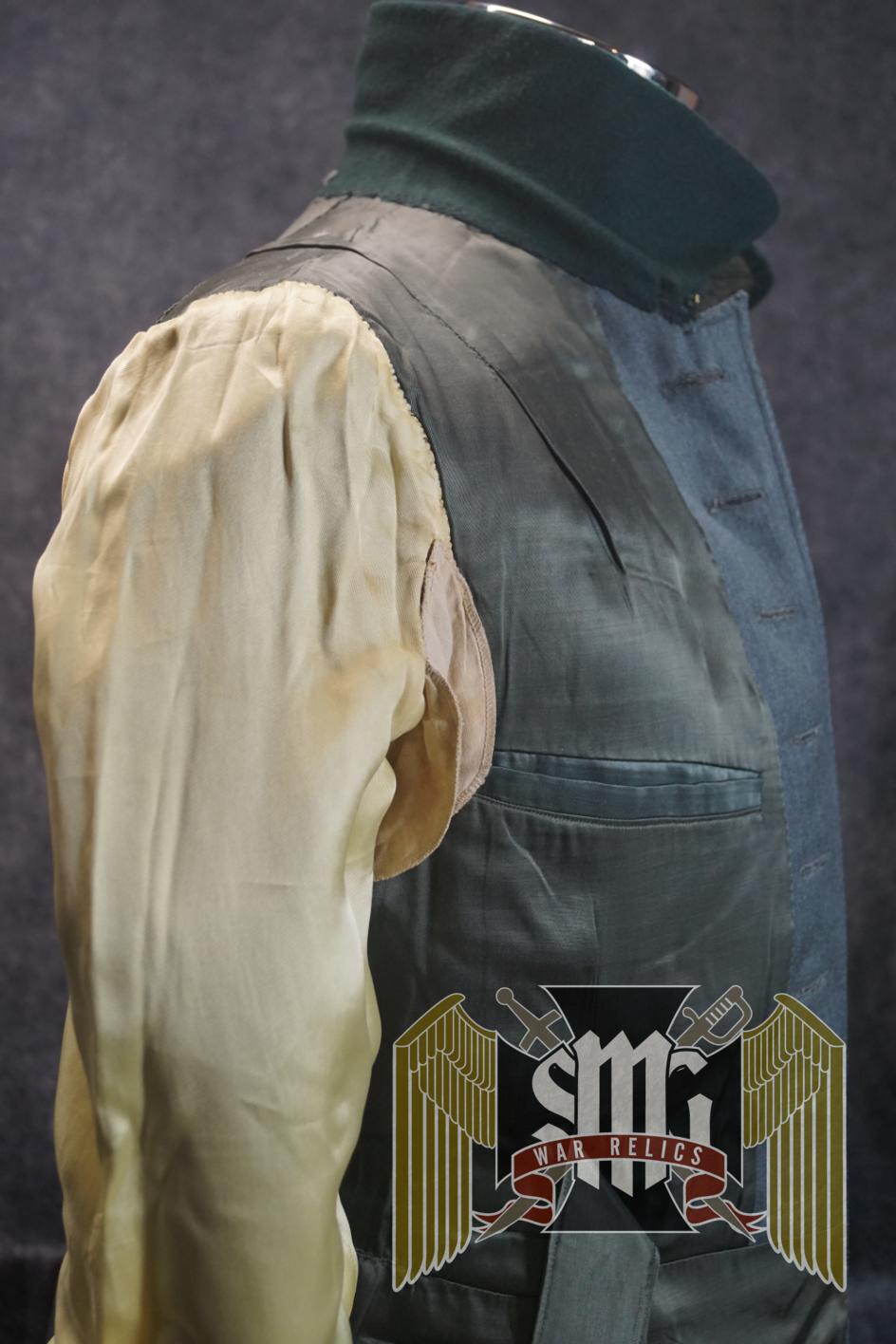 Stripped Officer's Tunic by Traugott Rahne Hannover tunic Rudolf Rojahn Grouping