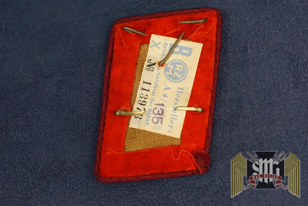 Gau-Level Befehlsleiter Collar Tab