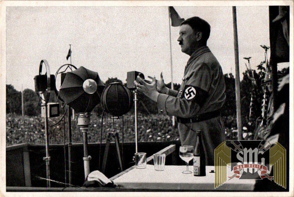 Adolf Hitler un used Cigarette Photo #38 Hitler Speaks to the People