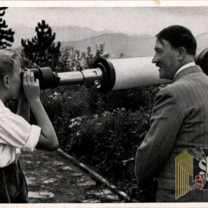 Adolf Hitler un used Cigarette Photo #41 Hitler And a Telescope