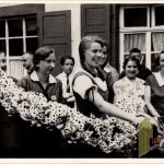 Germany Awake un used Cigarette Photo #206 Hitler Greats Girls