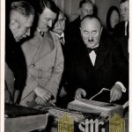 Adolf Hitler un used Cigarette Photo #97 Hitler examines the bavarian state library