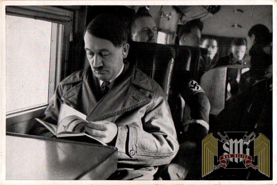 Adolf Hitler un used Cigarette Photo #12 Hitler on a Plane