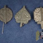 Police donation pin set