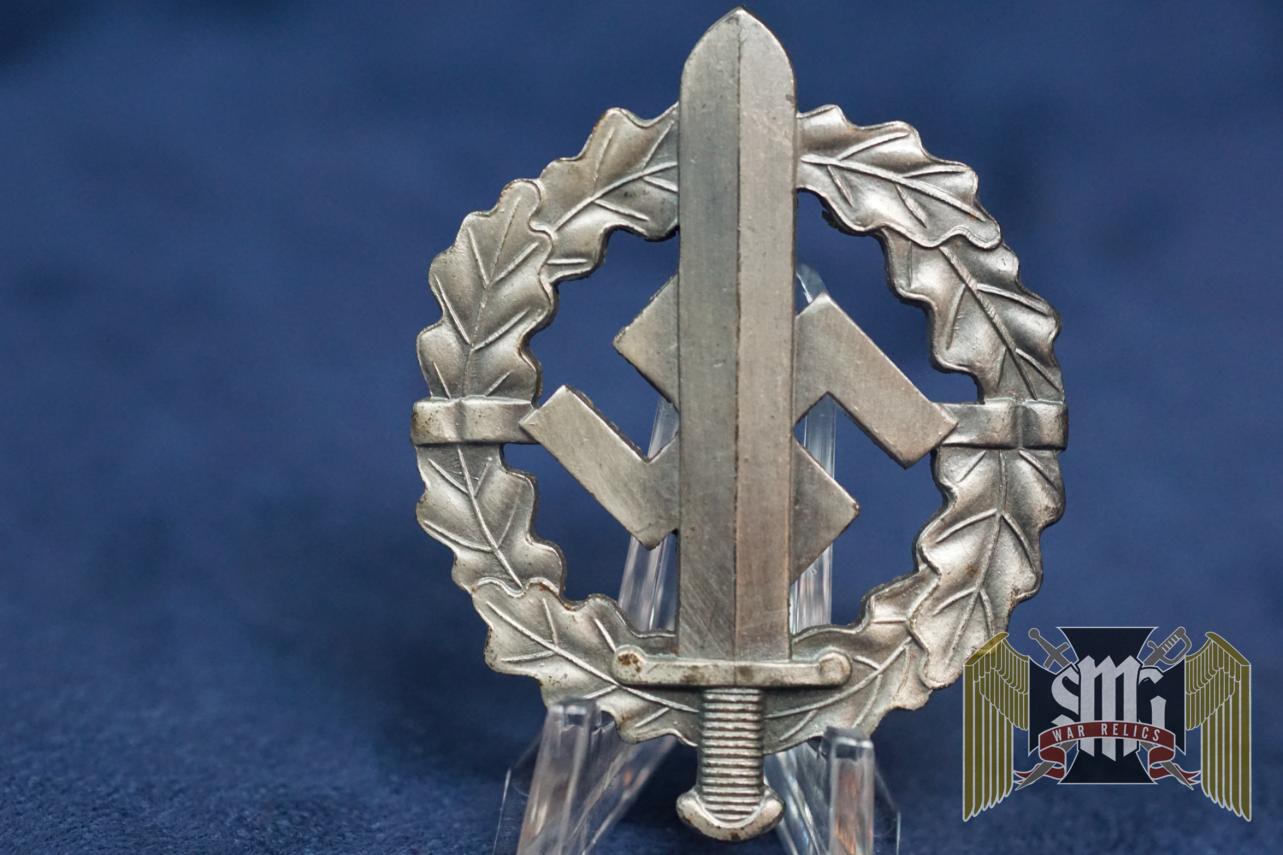 Silver SA Sports badge by Redo