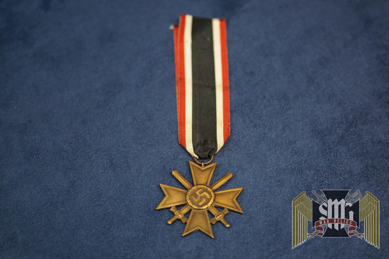 War Merit Cross w/swords Early Type